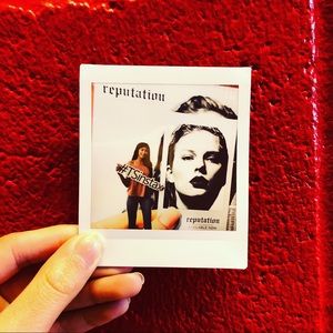 Meet your Posher, Samira